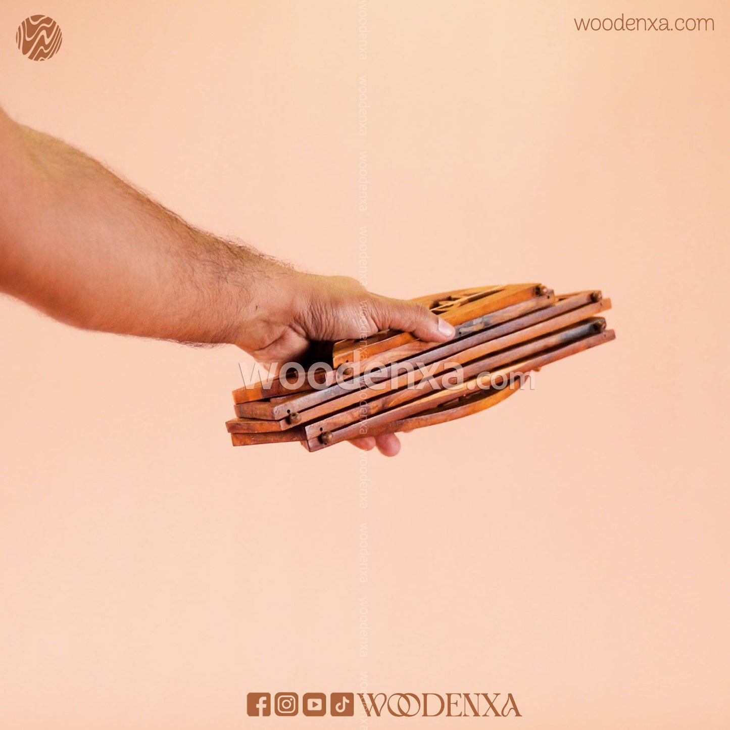 Loh-e-Qurani Calligraphy Handcrafted on 7 Sectional Wooden Pieces | Islamic Wall Art by Woodenxa