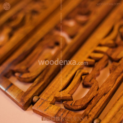 Loh-e-Qurani Calligraphy Handcrafted on 7 Sectional Wooden Pieces | Islamic Wall Art by Woodenxa
